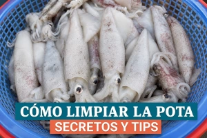 Manos limpiando una pota con esponja y jabón